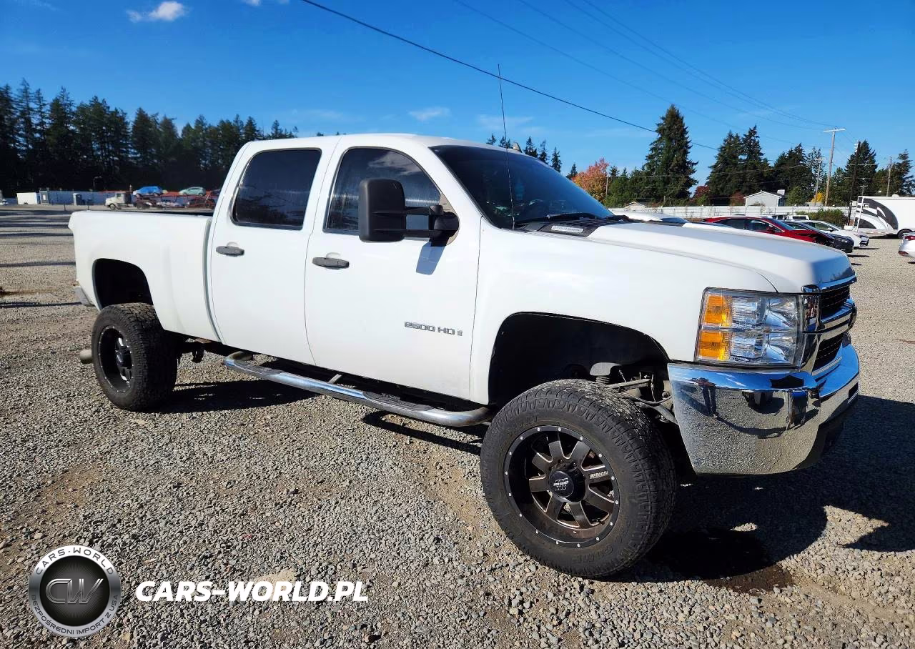 2008 Chevrolet Silverado K2500 Heavy Duty VIN:1GCHK23638F213848 - 4