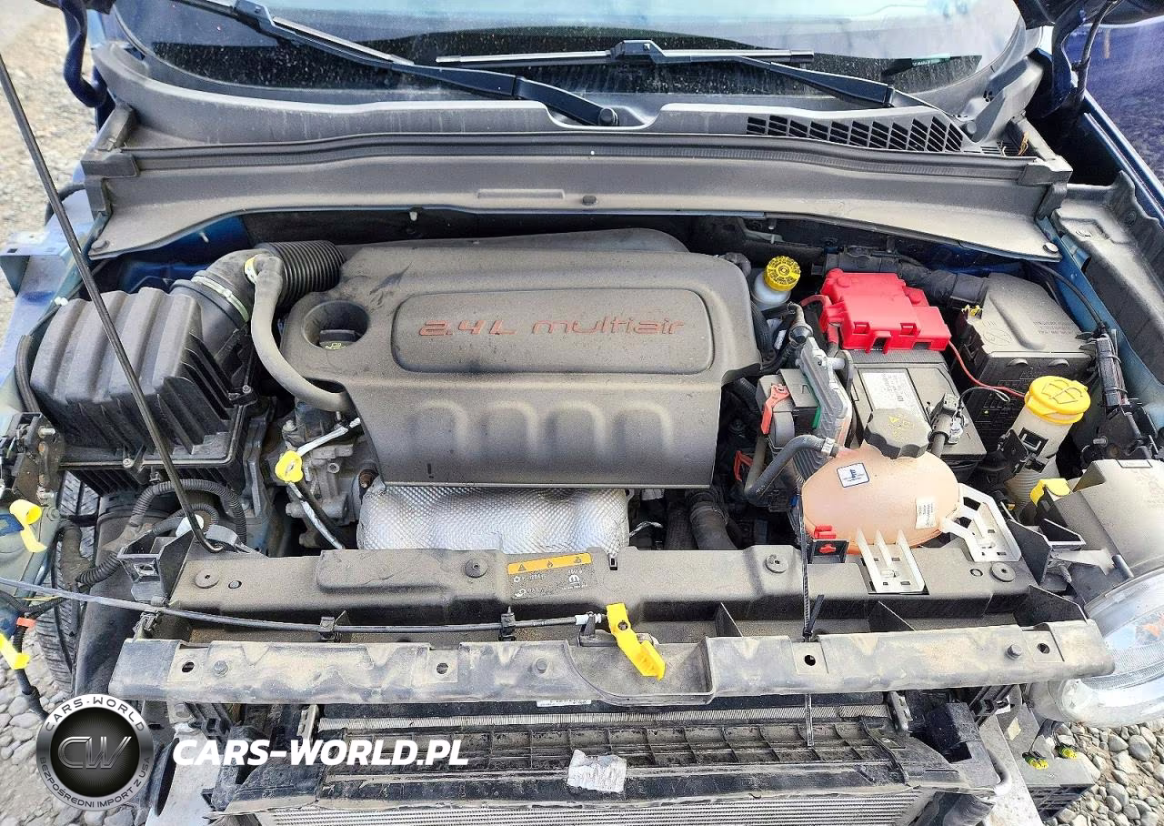 2018 Jeep Renegade Sport VIN:ZACCJBAB4JPJ56881 - 12
