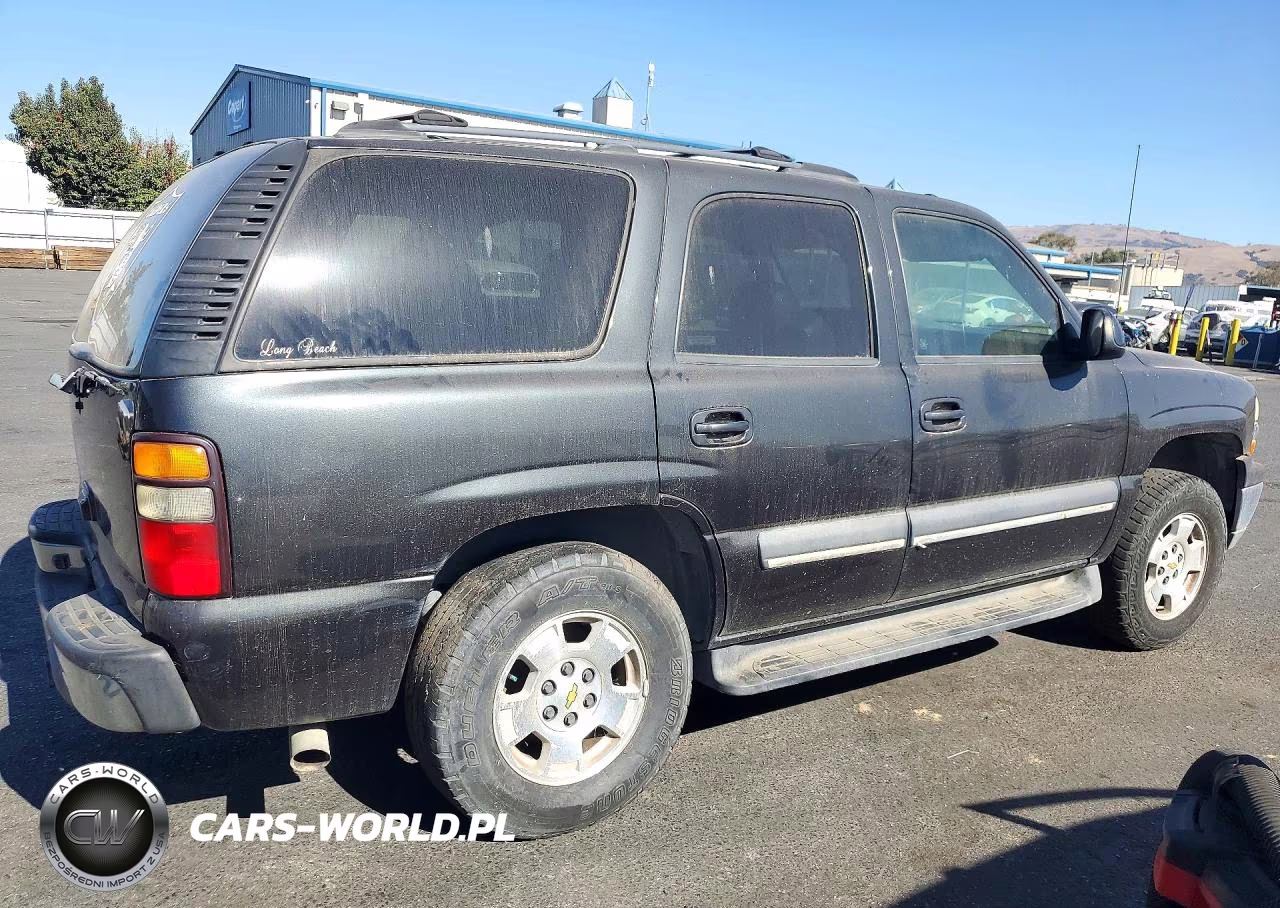 2004 Chevrolet Tahoe K1500 VIN:1GNEK13T34R166596 - 3