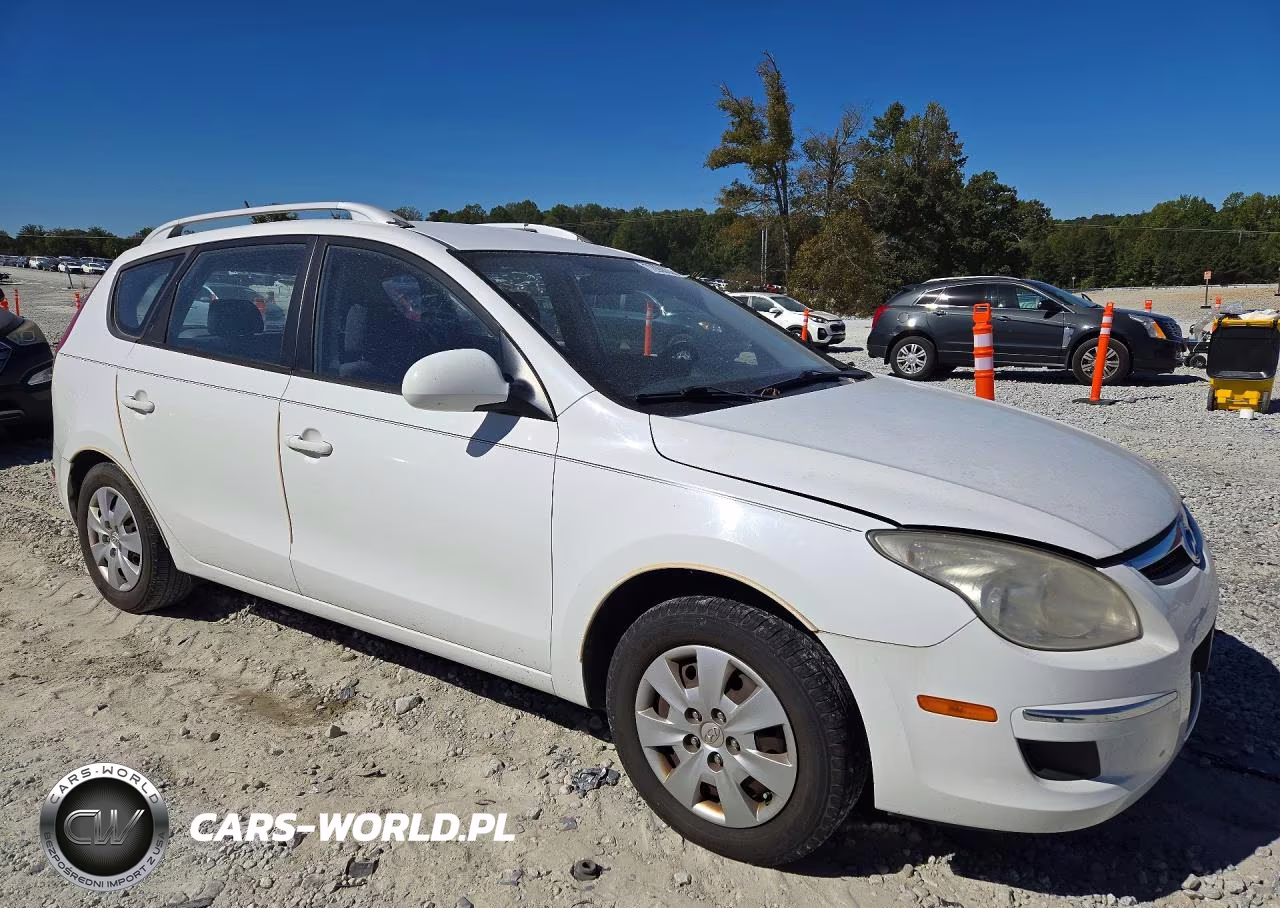 2011 Hyundai Elantra Touring Gls VIN:KMHDC8AE5BU100216 - 4