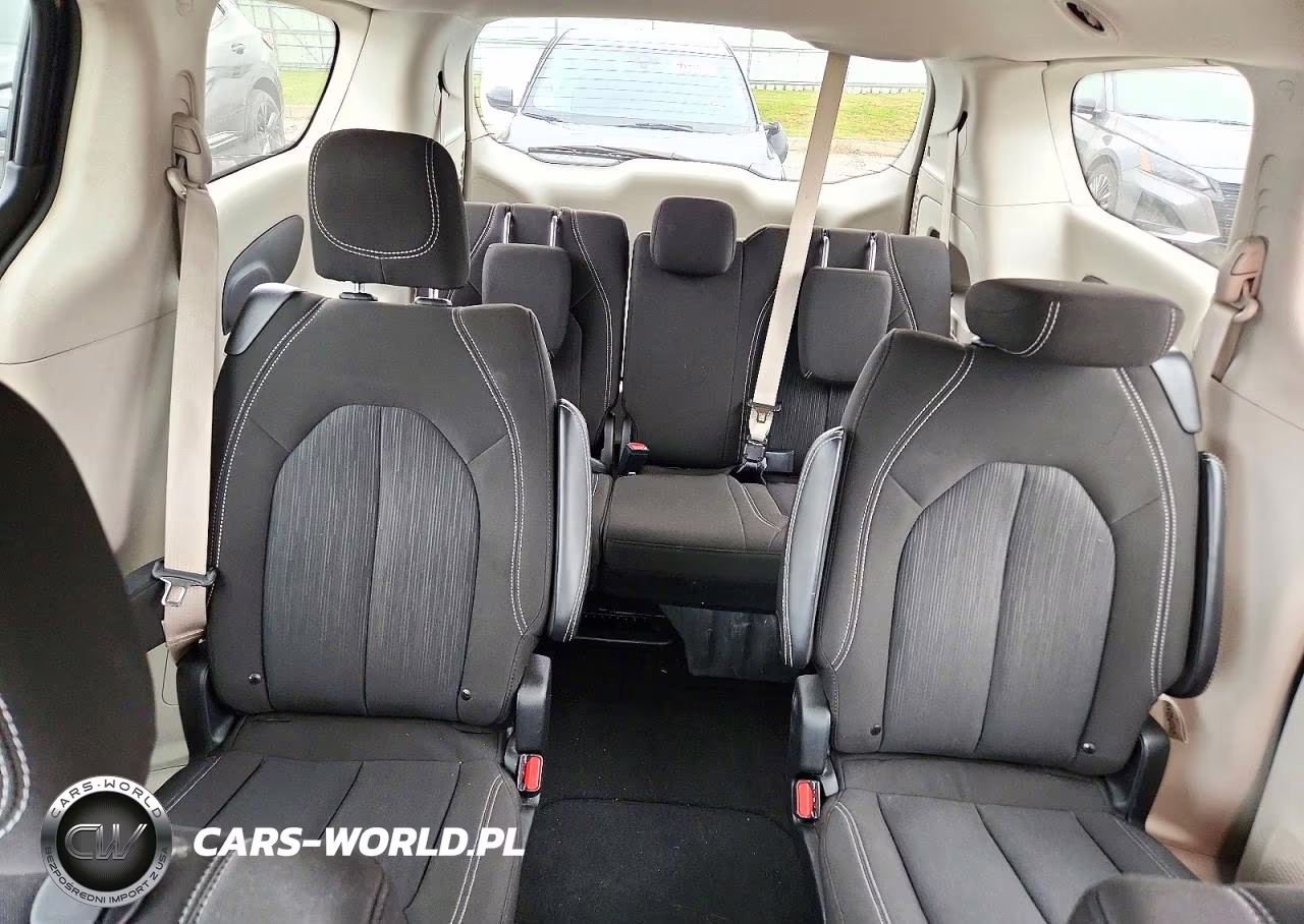 2024 Chrysler Voyager Lx VIN:2C4RC1CG7RR186331 - 10