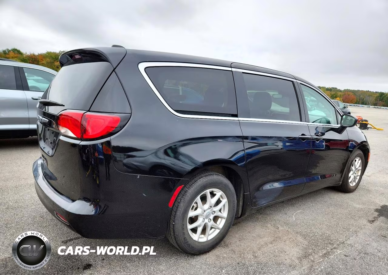 2024 Chrysler Voyager Lx VIN:2C4RC1CG7RR186331 - 3