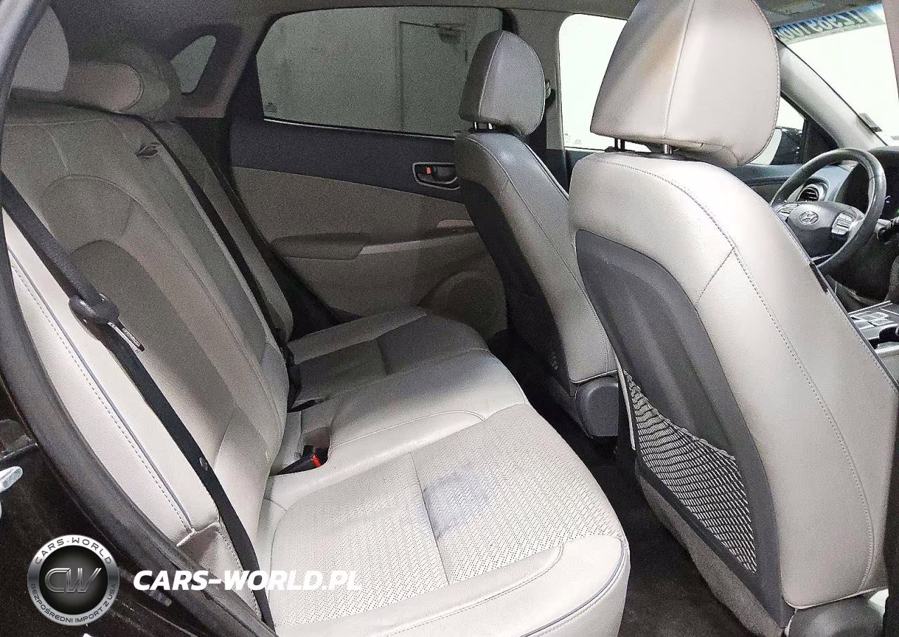 2021 Hyundai Kona Ultimate VIN:KM8K53AGXMU126867 - 11