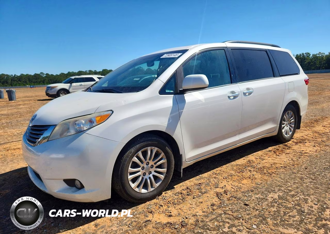 2017 Toyota Sienna Xle Premium 8-Passenger VIN:5TDYZ3DC3HS799828 - 1