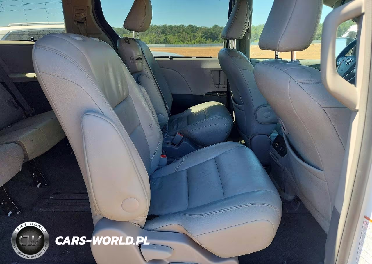 2017 Toyota Sienna Xle Premium 8-Passenger VIN:5TDYZ3DC3HS799828 - 11
