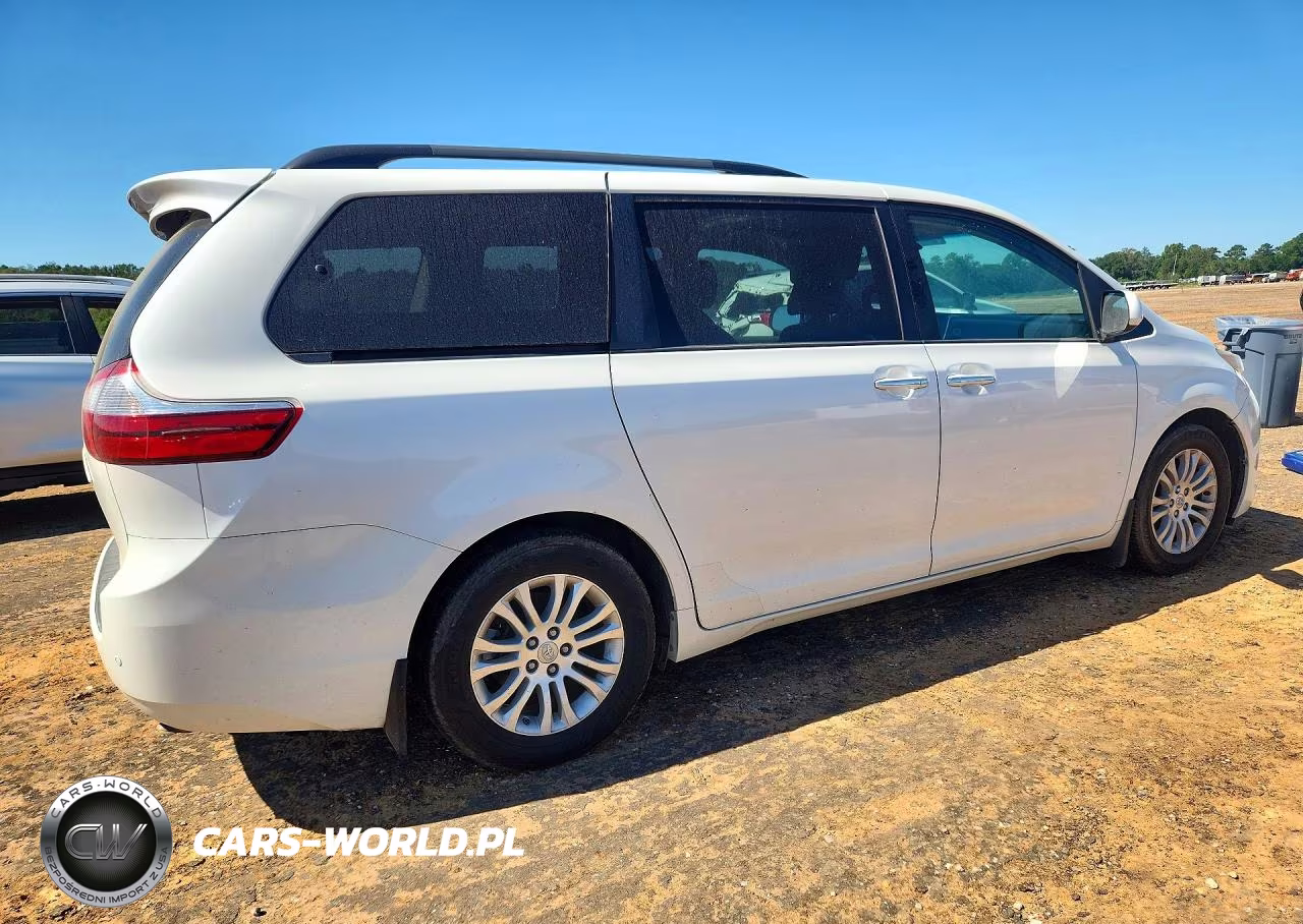 2017 Toyota Sienna Xle Premium 8-Passenger VIN:5TDYZ3DC3HS799828 - 3