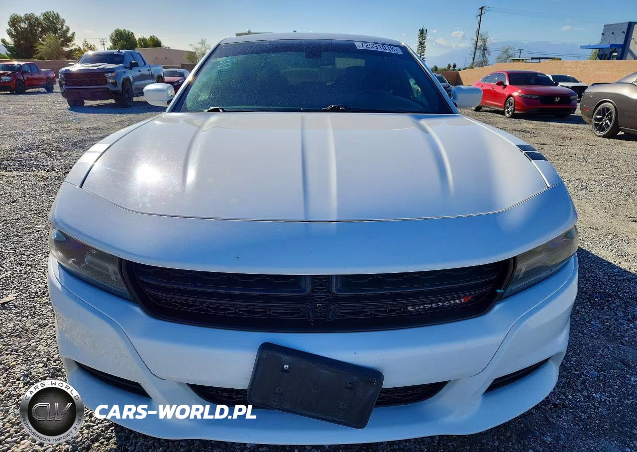 2016 Dodge Charger Sxt VIN:2C3CDXHG6GH323801 - 5