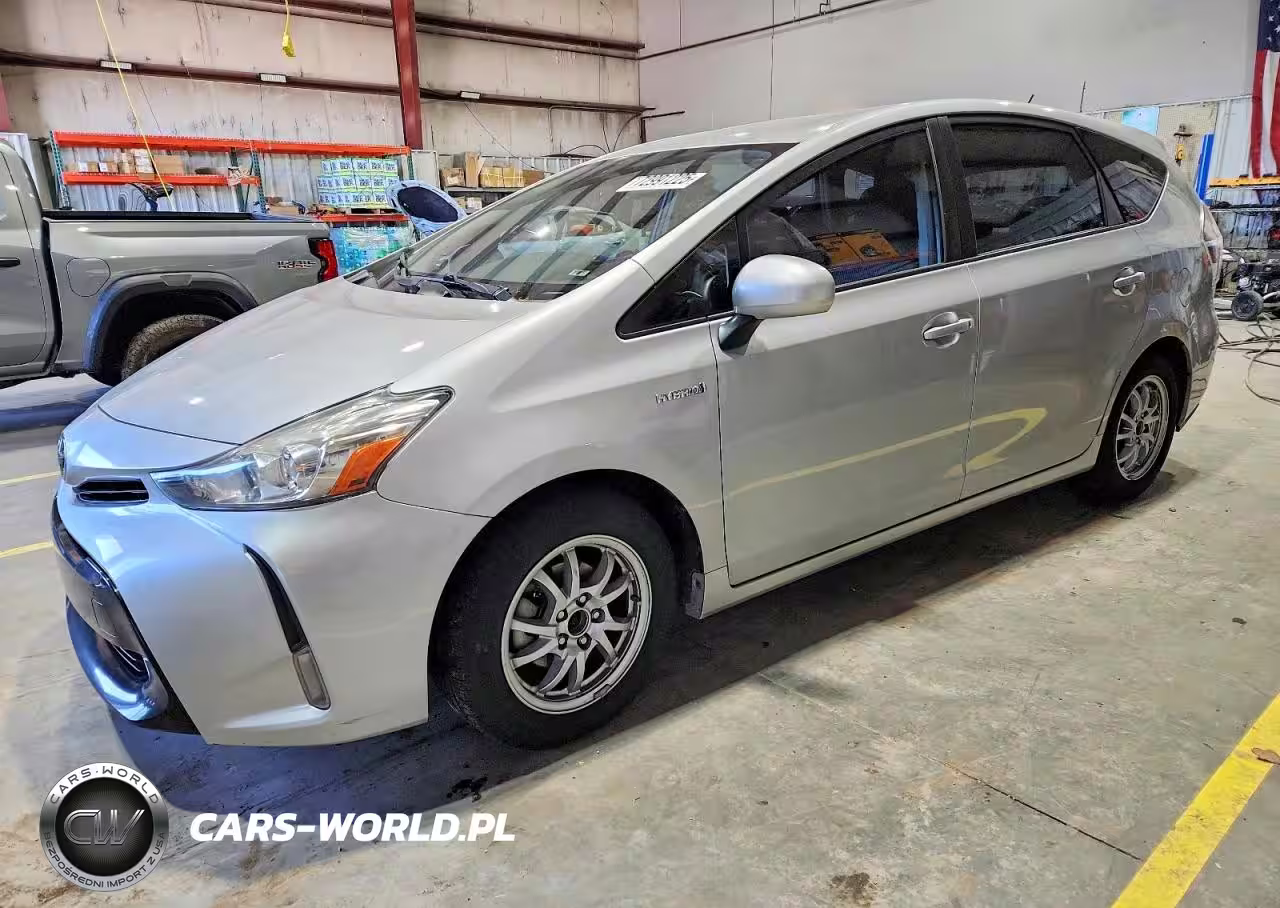 2015 Toyota Prius V