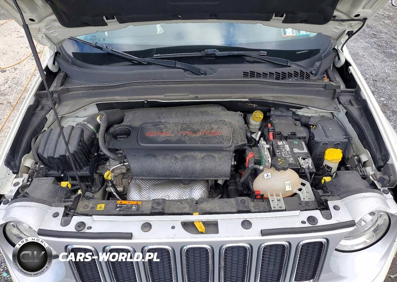 2016 Jeep Renegade Limited VIN:ZACCJBDT6GPD17280 - 12