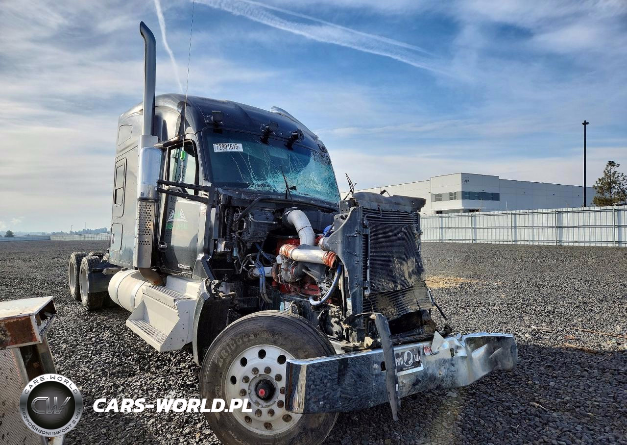 2020 Kenworth Construction W990