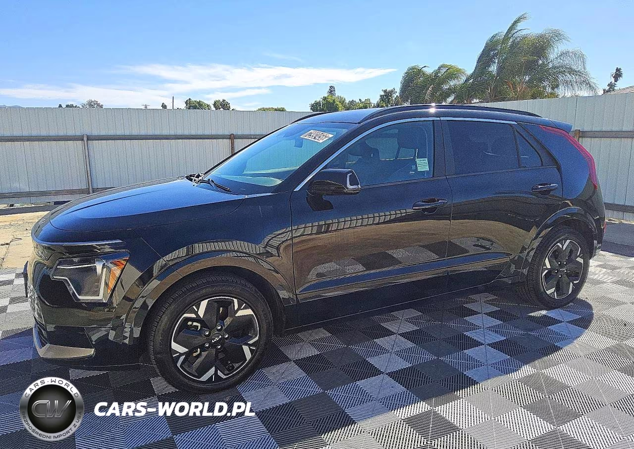 2024 Kia Niro Wind VIN:KNDCR3L10R5110930 - 1