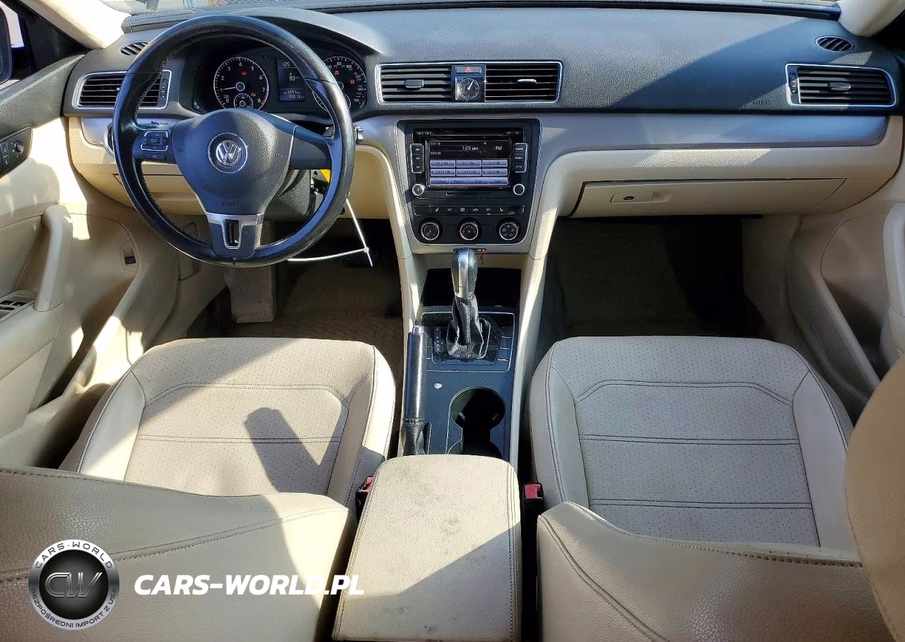 2015 Volkswagen Passat S VIN:1VWAT7A32FC057432 - 8