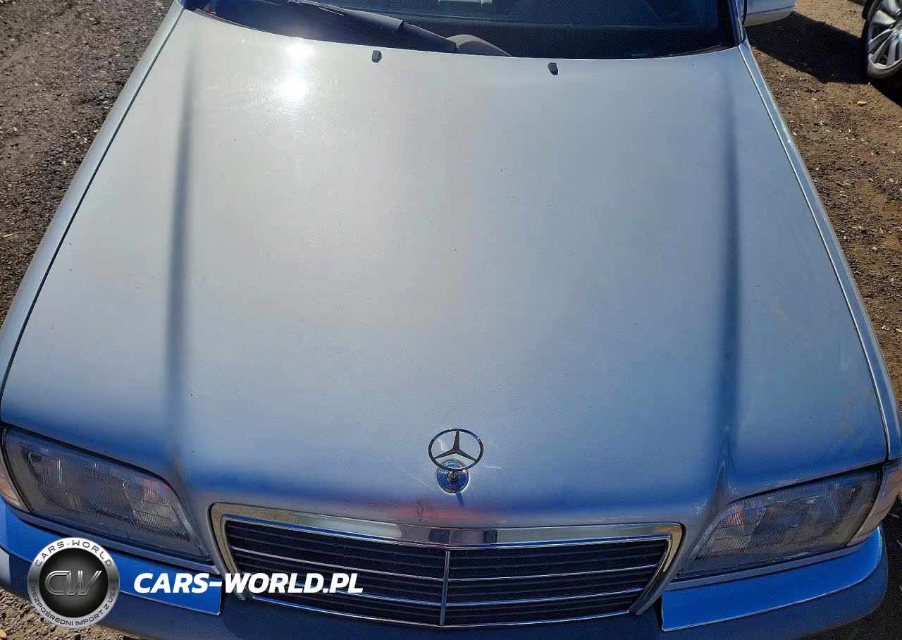 2000 Mercedes-Benz C 230 VIN:WDBHA24GXYA863833 - 11
