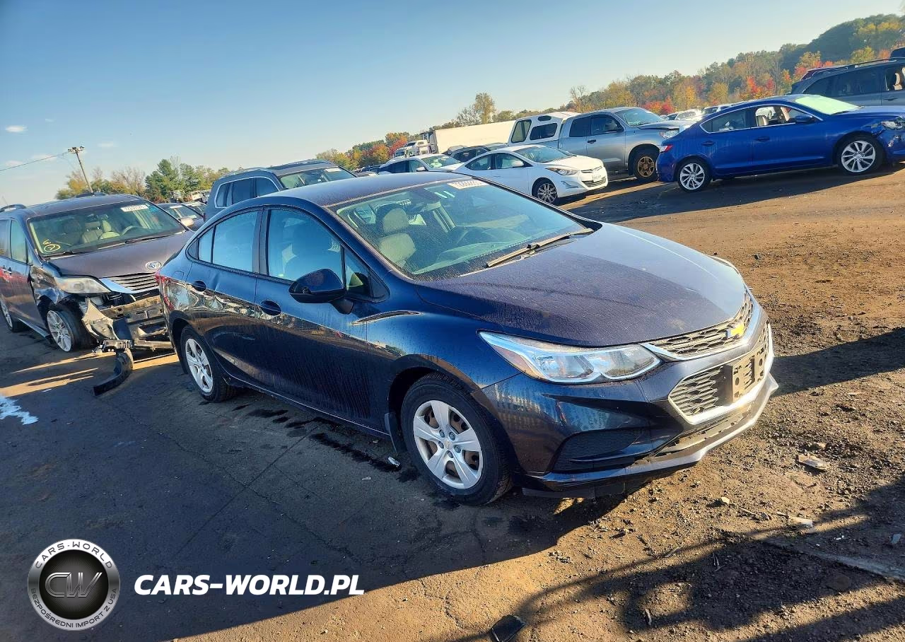 2016 Chevrolet Cruze Ls VIN:1G1BC5SM3G7268340 - 4