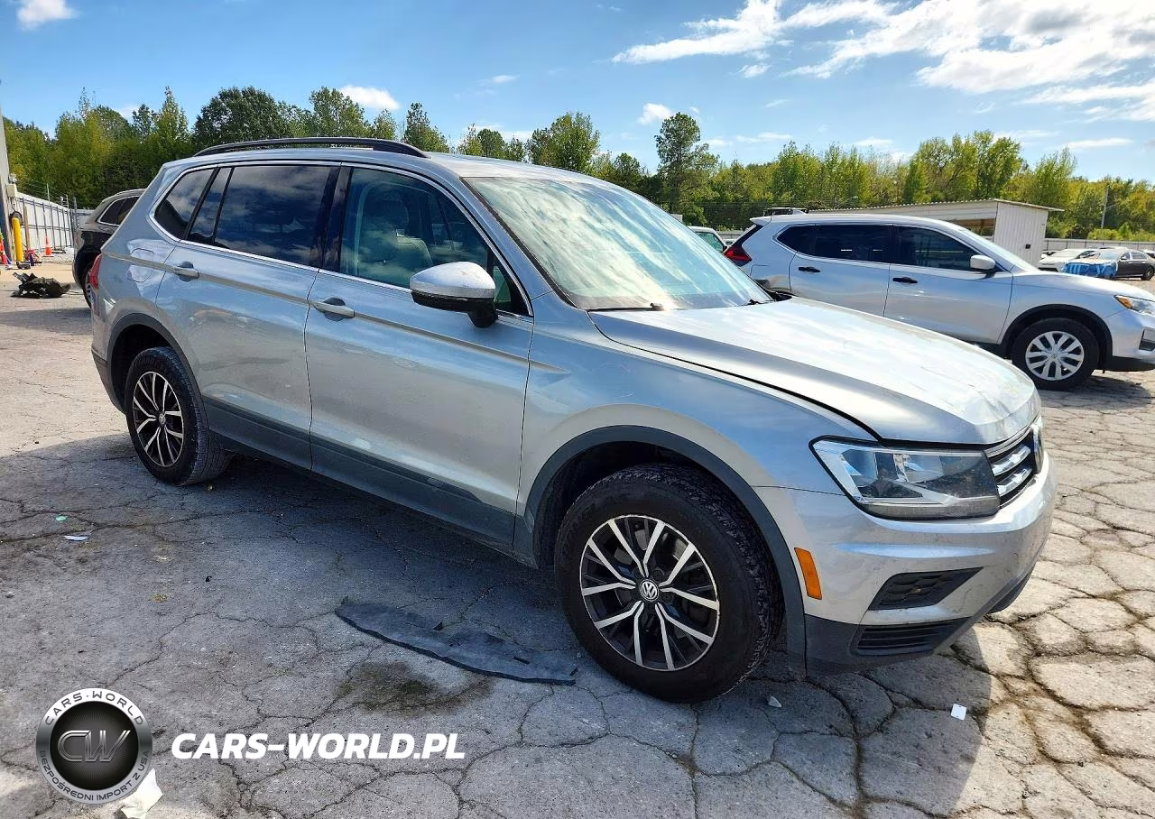 2019 Volkswagen Tiguan Se VIN:3VV3B7AX9KM199451 - 4
