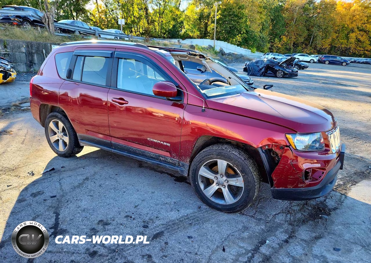 2017 Jeep Compass Latitude VIN:1C4NJDEB7HD107667 - 4
