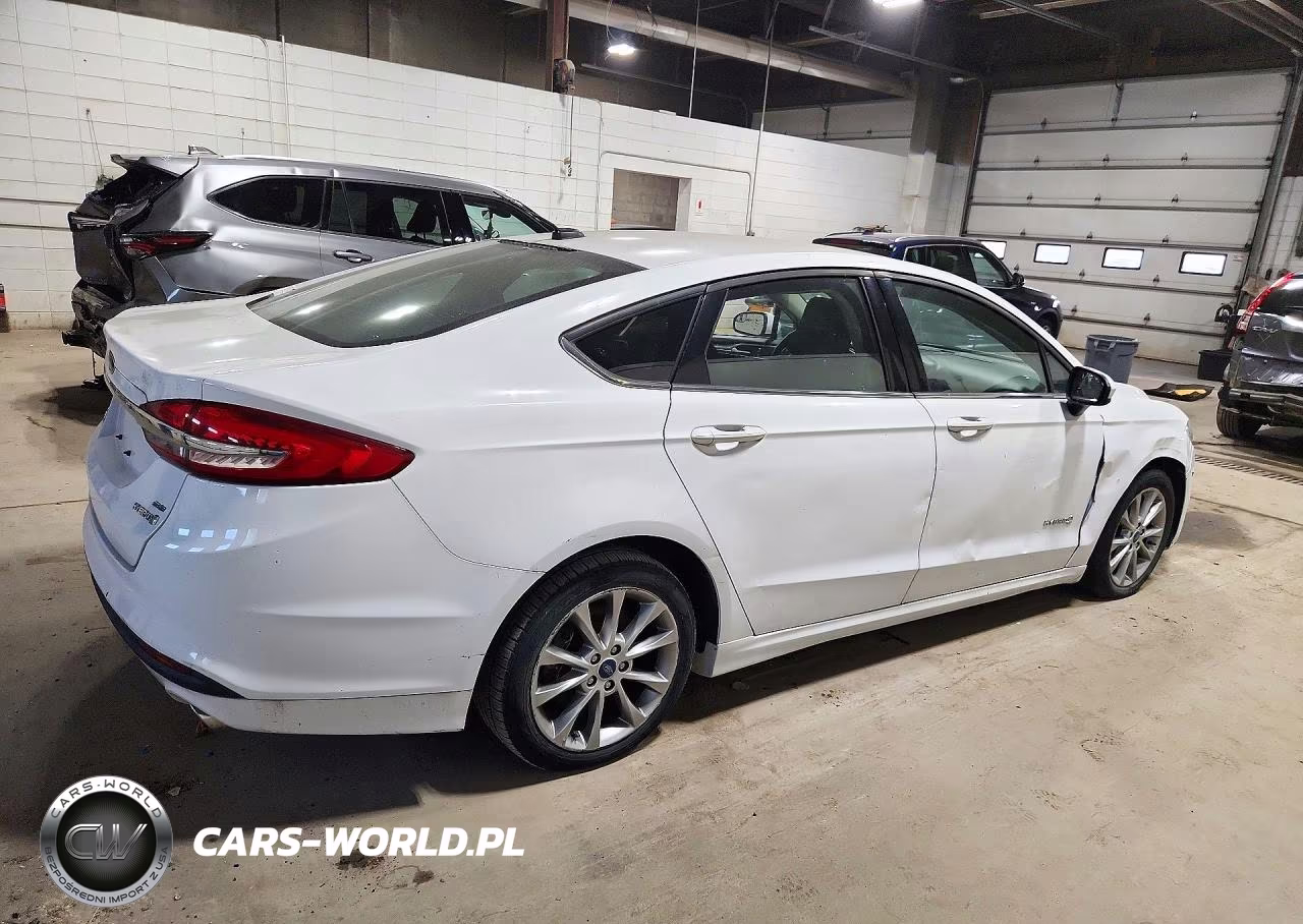 2017 Ford Fusion Se Hybrid VIN:3FA6P0LU0HR323342 - 3