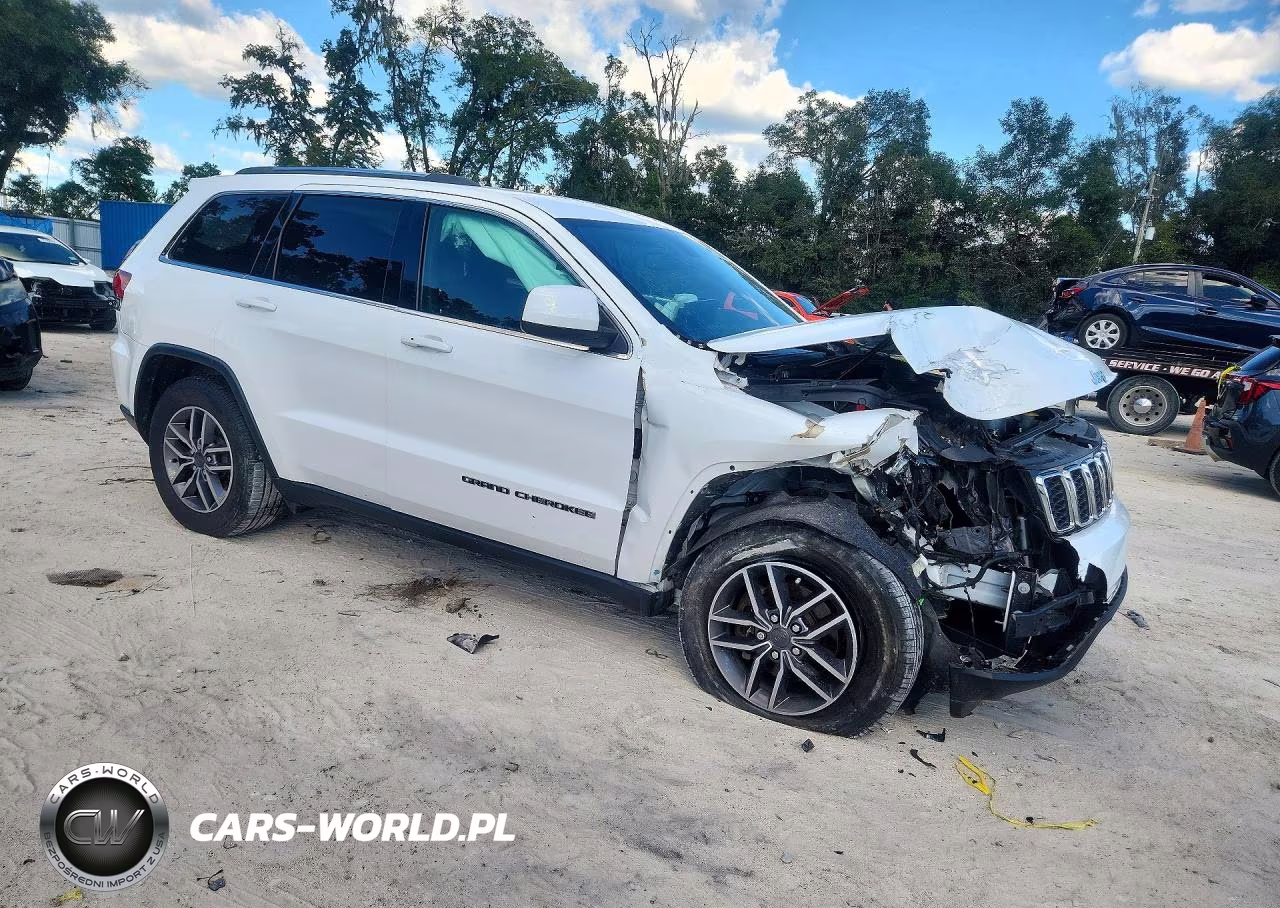 2020 Jeep Grand Cherokee Laredo VIN:1C4RJEAG5LC245859 - 4