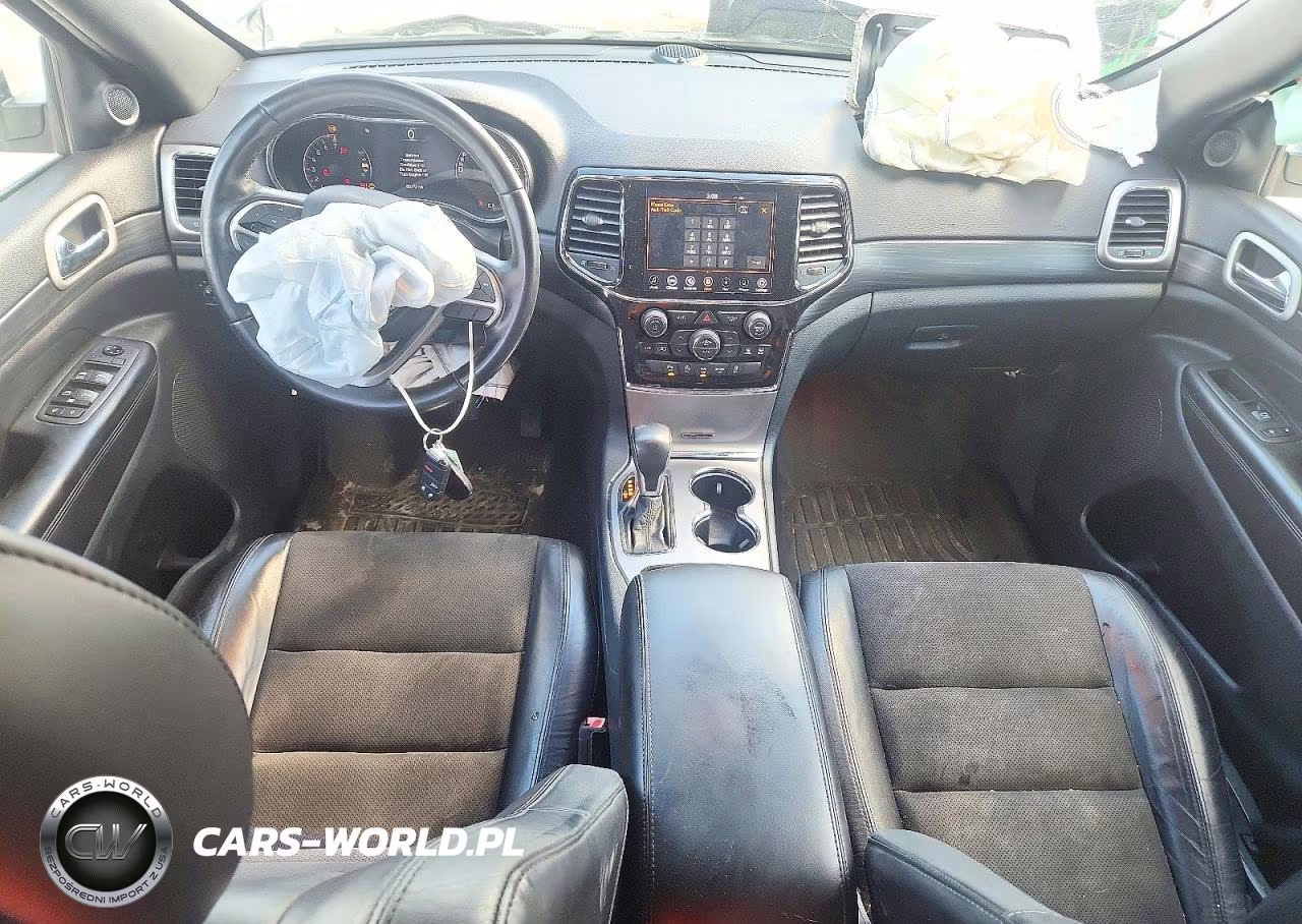 2020 Jeep Grand Cherokee Laredo VIN:1C4RJEAG5LC245859 - 8