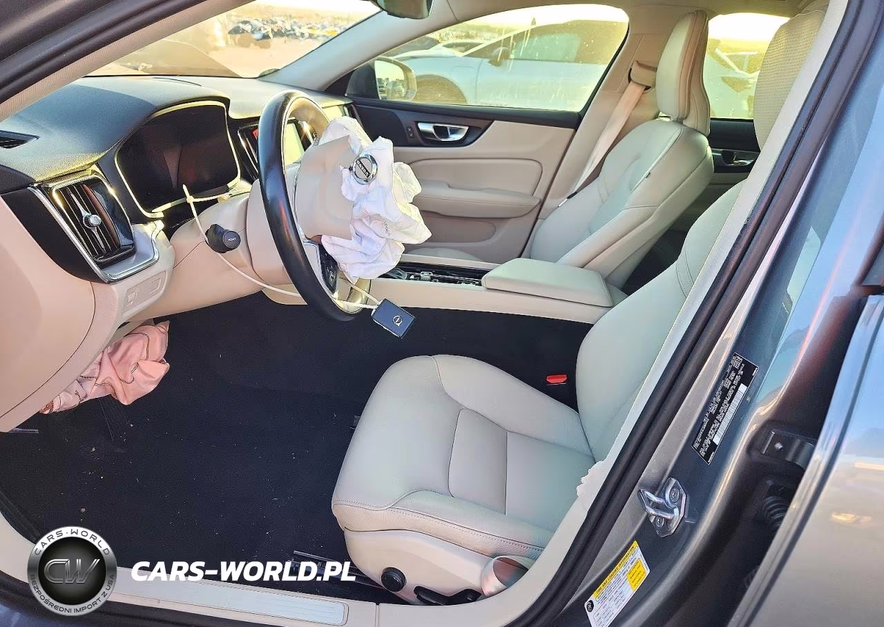 2020 Volvo S60 T5 Momentum VIN:7JR102FK4LG064452 - 7