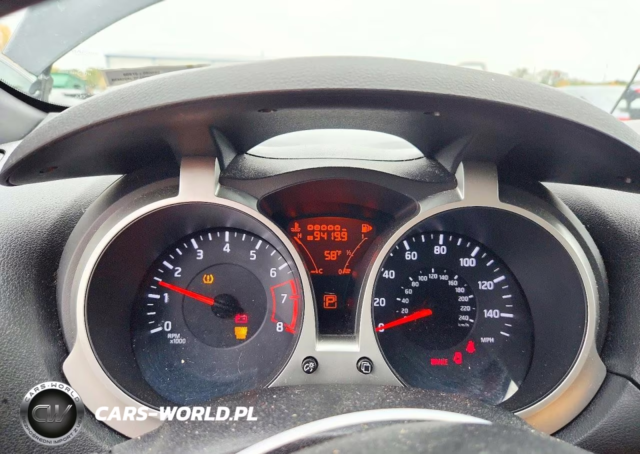2013 Nissan Juke S VIN:JN8AF5MR0DT215587 - 9