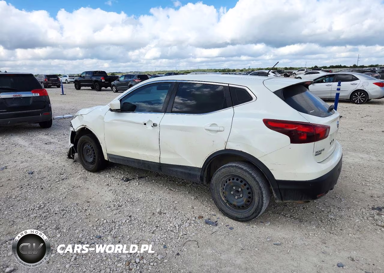 2019 Nissan Rogue Sport S VIN:JN1BJ1CP6KW221352 - 2