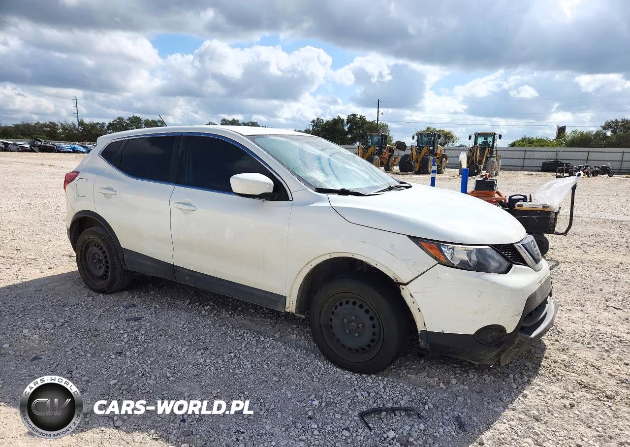 2019 Nissan Rogue Sport S VIN:JN1BJ1CP6KW221352 - 4