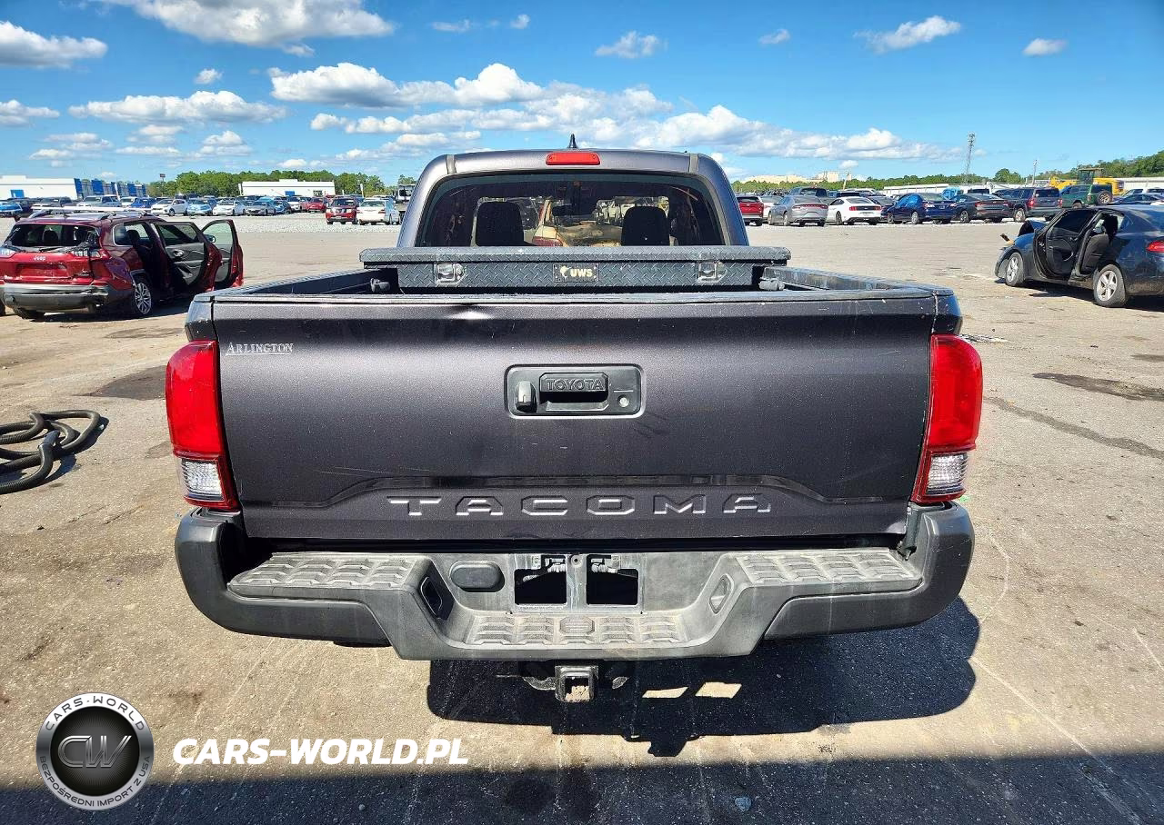 2018 Toyota Tacoma Sr VIN:5TFRX5GN0JX123338 - 6