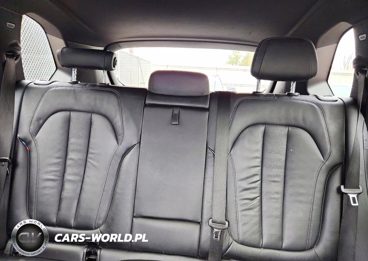 2020 BMW X5 xDrive40I VIN:5UXCR6C04L9C67113 - 10