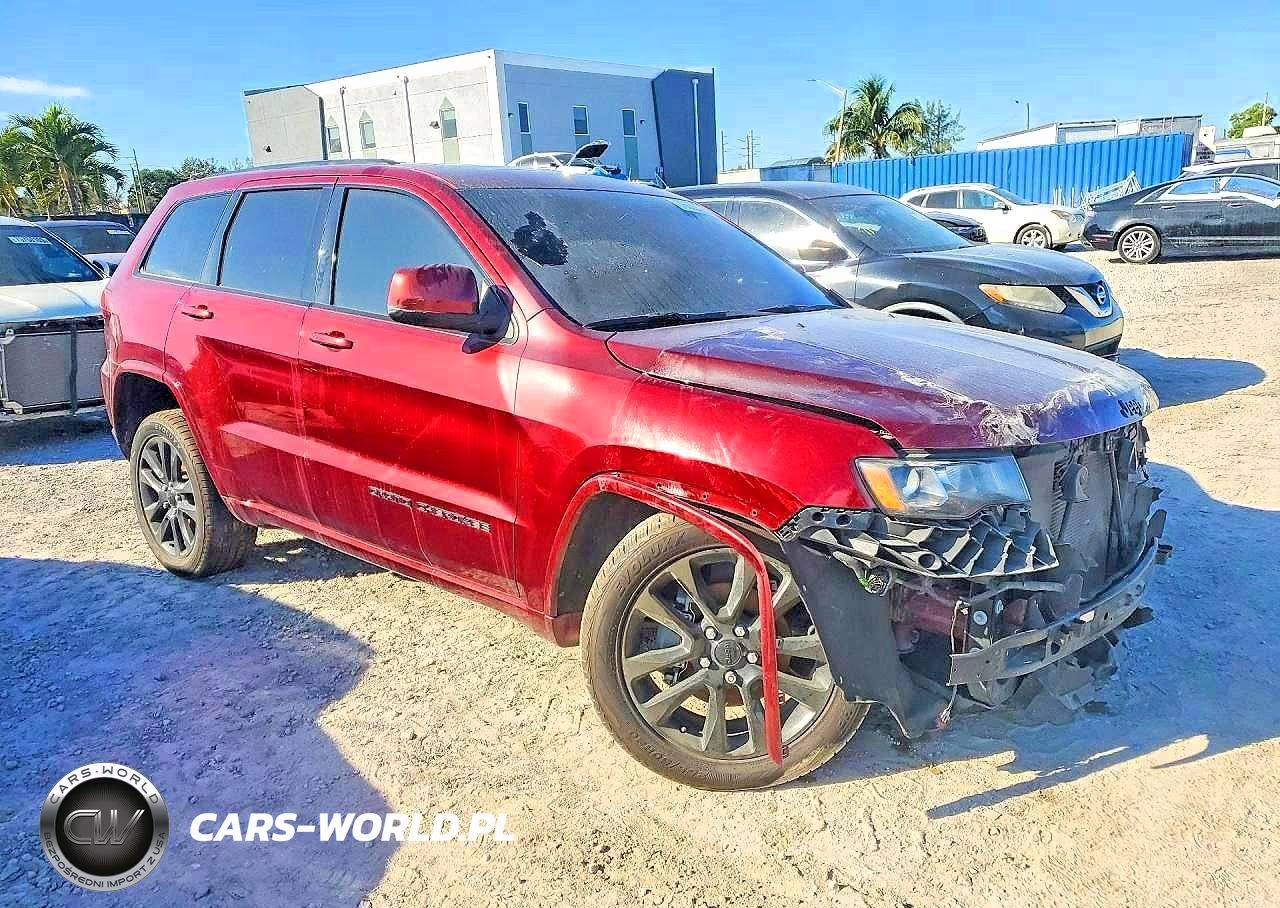 2020 Jeep Grand Cherokee Laredo VIN:1C4RJEAG0LC245235 - 4