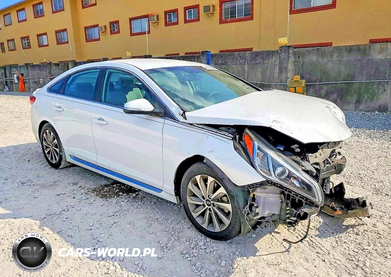 2017 Hyundai Sonata Sport VIN:5NPE34AF8HH535017 - 4