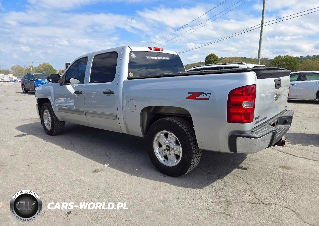 2011 Chevrolet Silverado C1500 Lt VIN:3GCPCSE09BG401992 - 2