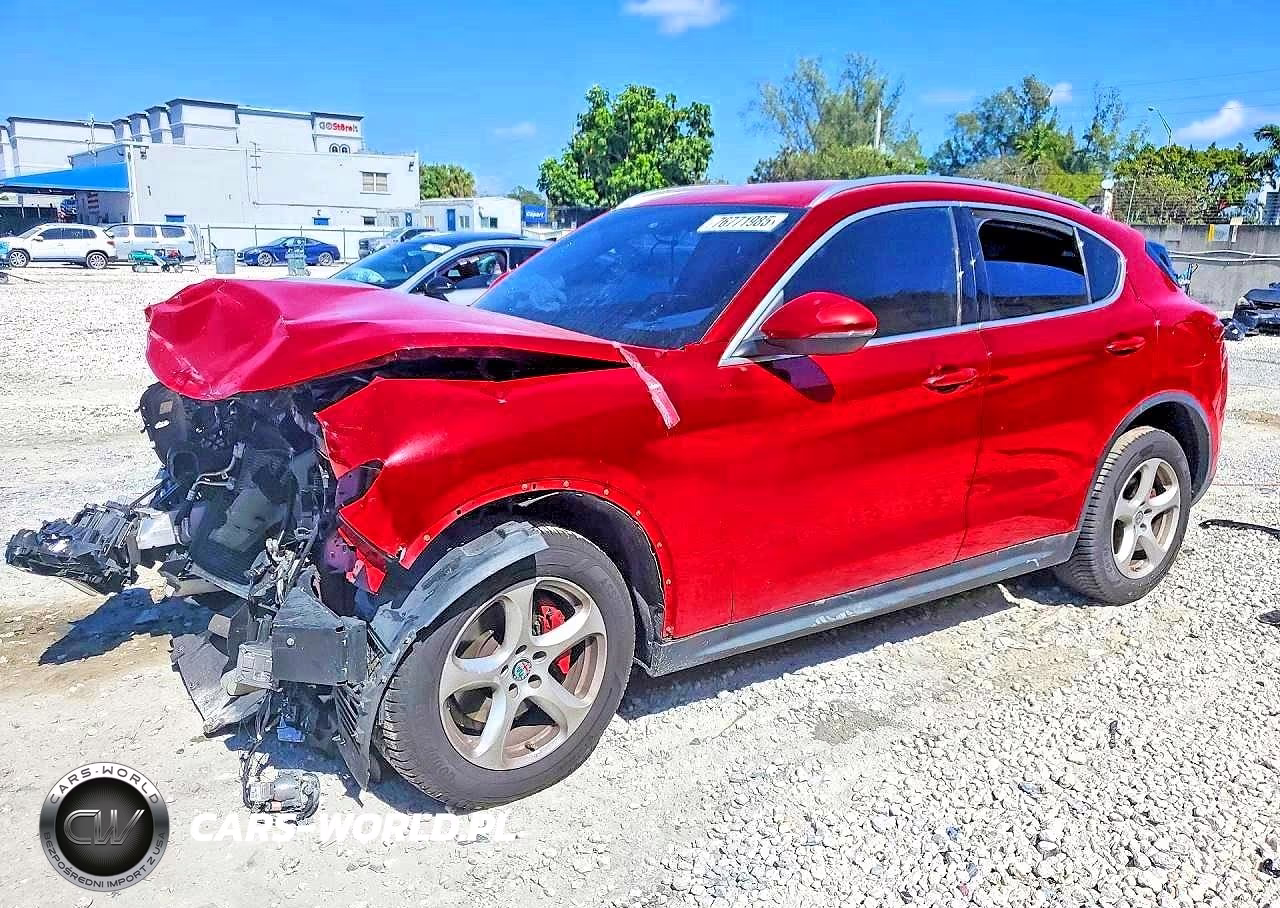2018 Alfa Romeo Stelvio VIN:ZASFAKAN3J7B81138 - 1