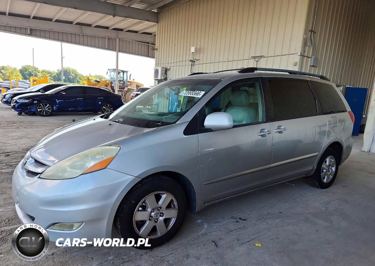 2007 Toyota Sienna Xle 7-Passenger – zdjęcie 1 z 12