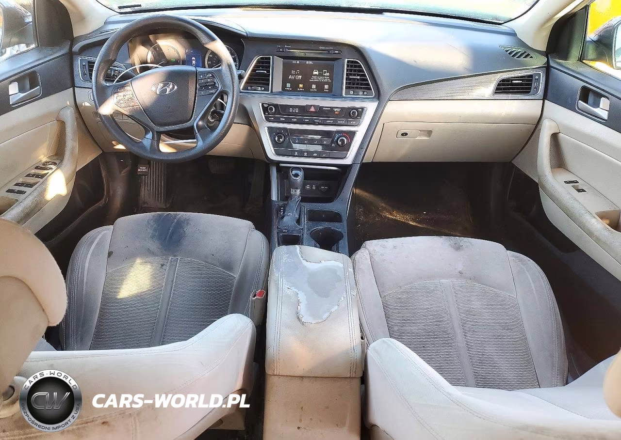 2017 Hyundai Sonata Sport VIN:5NPE34AF4HH555345 - 8