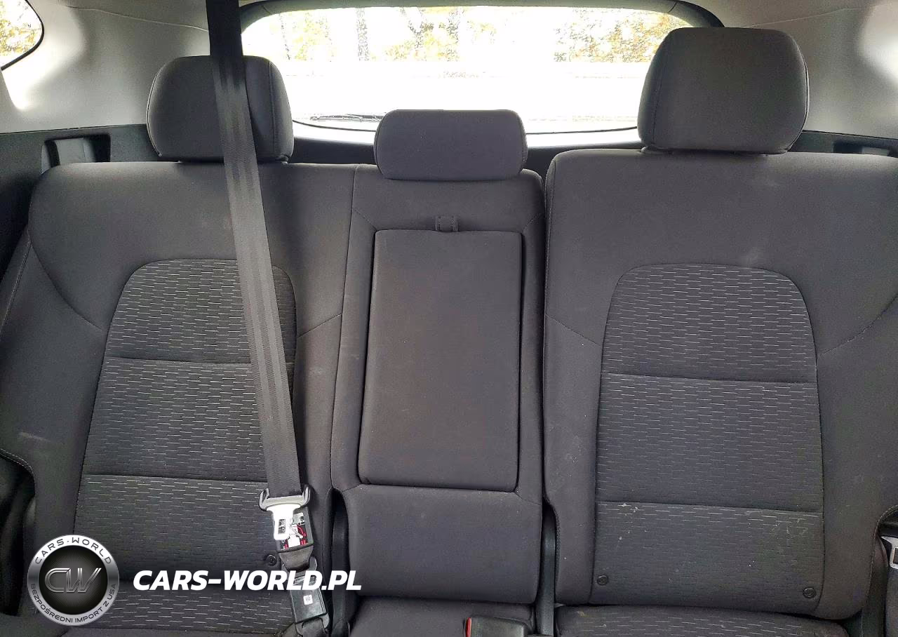 2019 Hyundai Tucson Se VIN:KM8J2CA48KU080186 - 10