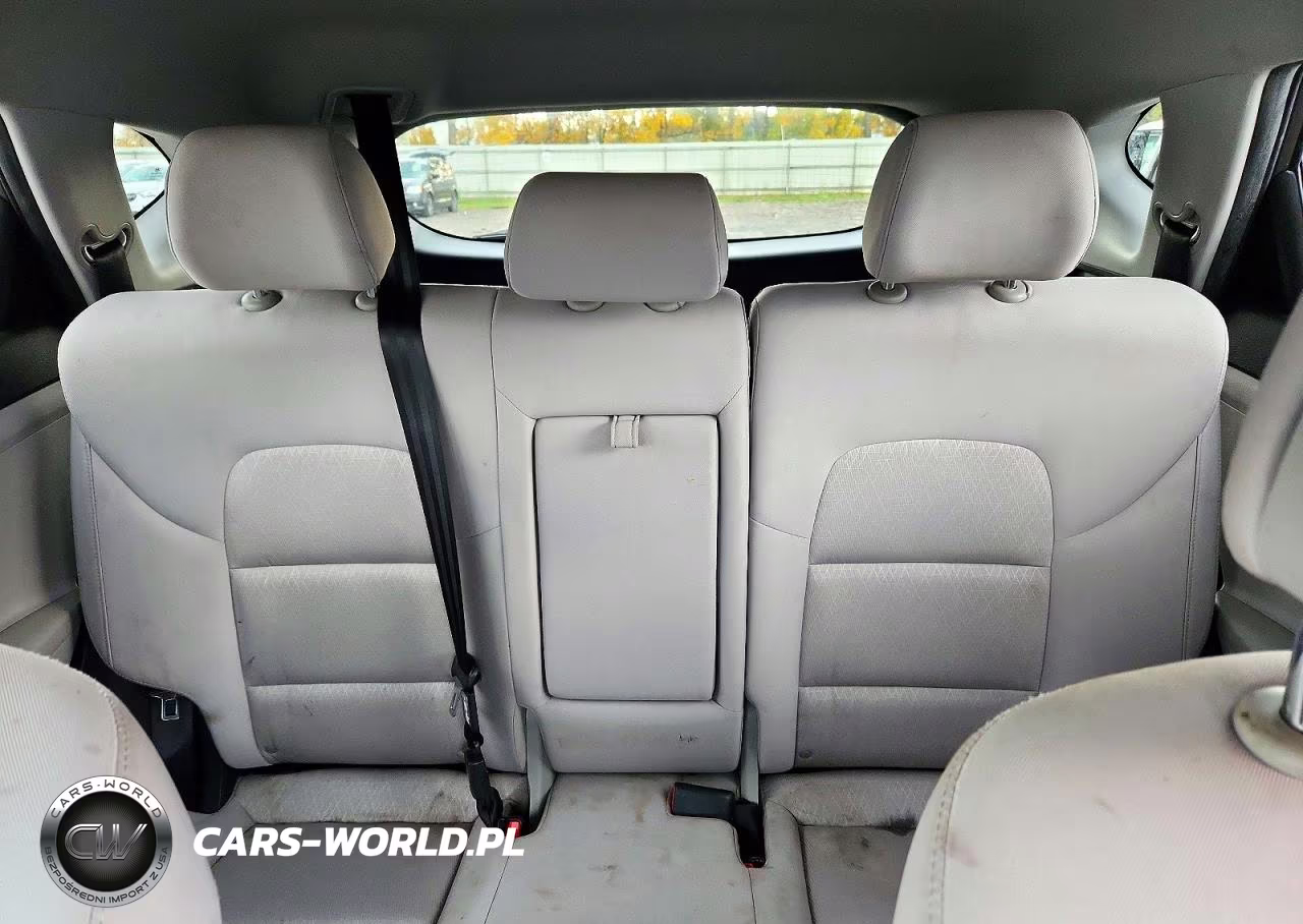 2018 Hyundai Tucson Se VIN:KM8J2CA43JU658709 - 10