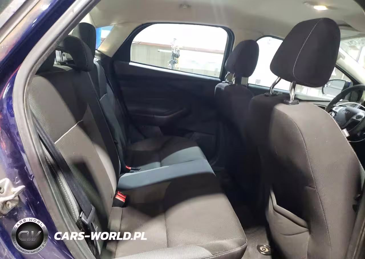 2012 Ford Focus Se VIN:1FAHP3F26CL148560 - 10