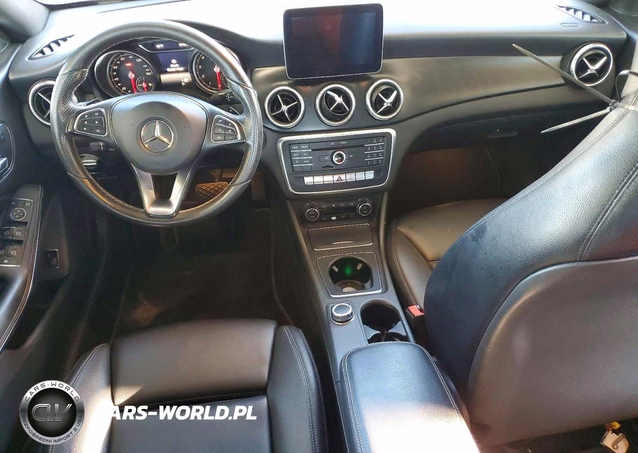 2018 Mercedes-Benz Cla 250 VIN:WDDSJ4EB8JN592944 - 8