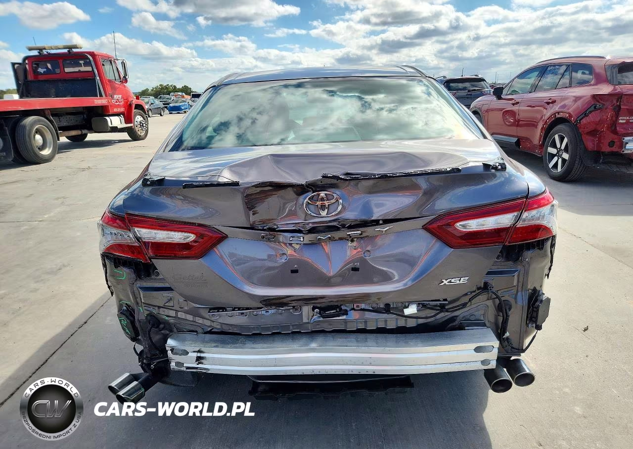 2018 Toyota Camry Xse VIN:4T1B61HK6JU136903 - 6