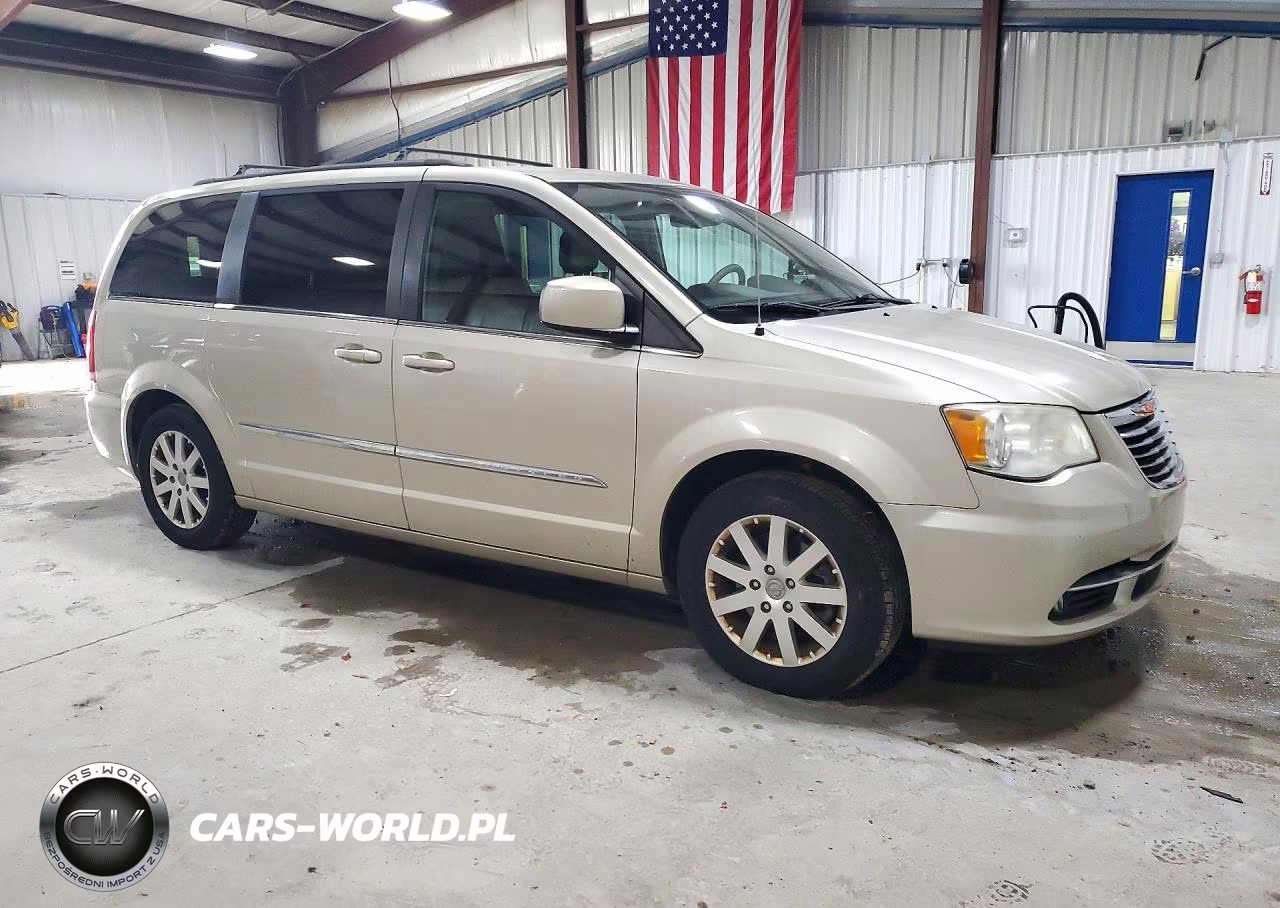 2013 Chrysler Town & Country Touring VIN:2C4RC1BG4DR734313 - 4