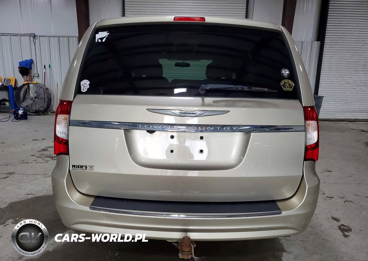 2013 Chrysler Town & Country Touring VIN:2C4RC1BG4DR734313 - 6