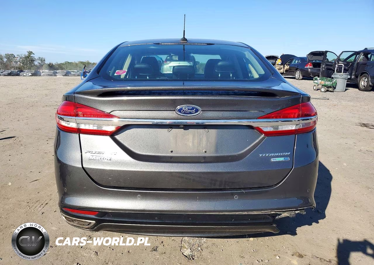 2018 Ford Fusion Titanium-Platinum VIN:3FA6P0D9XJR275753 - 6