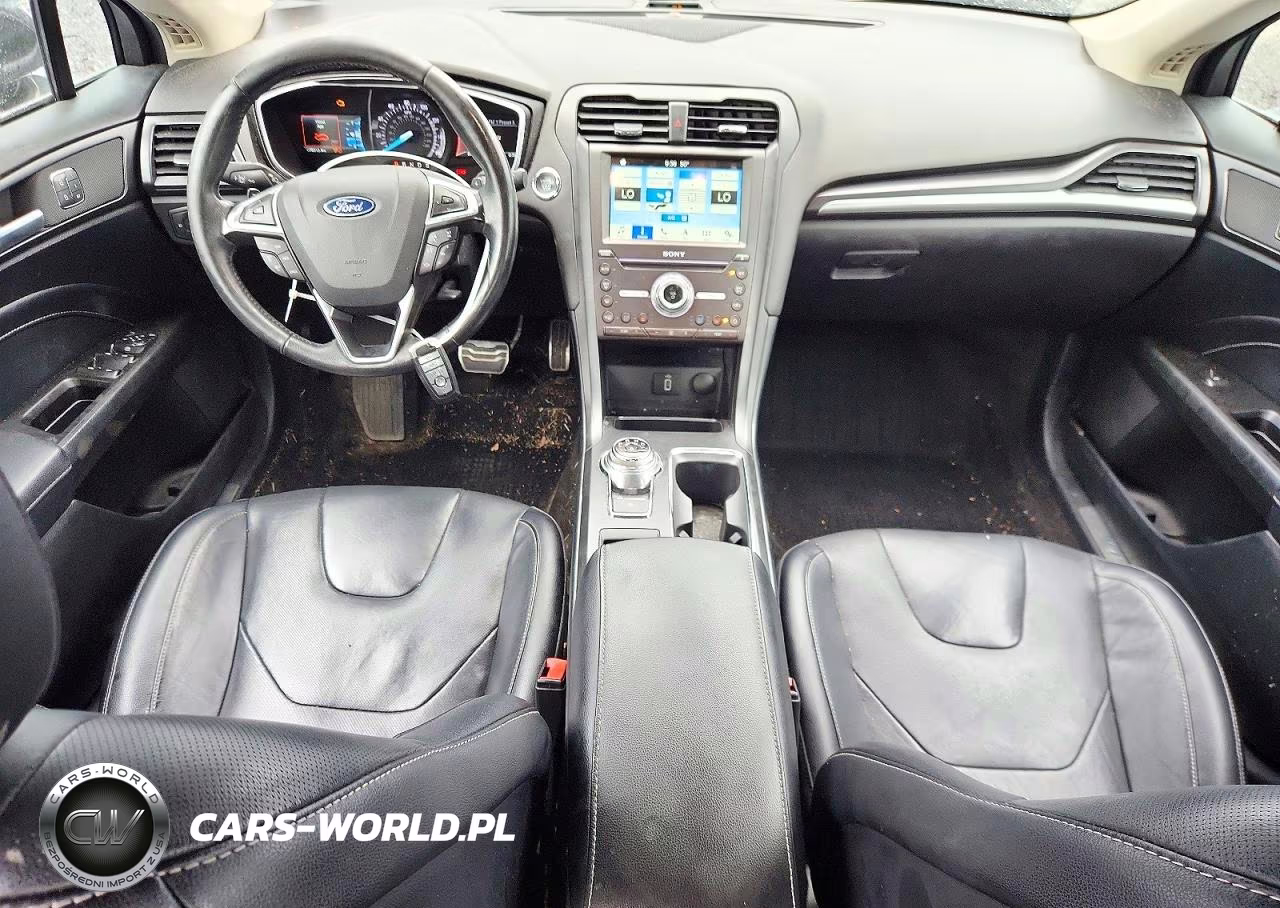 2018 Ford Fusion Titanium-Platinum VIN:3FA6P0D9XJR275753 - 8
