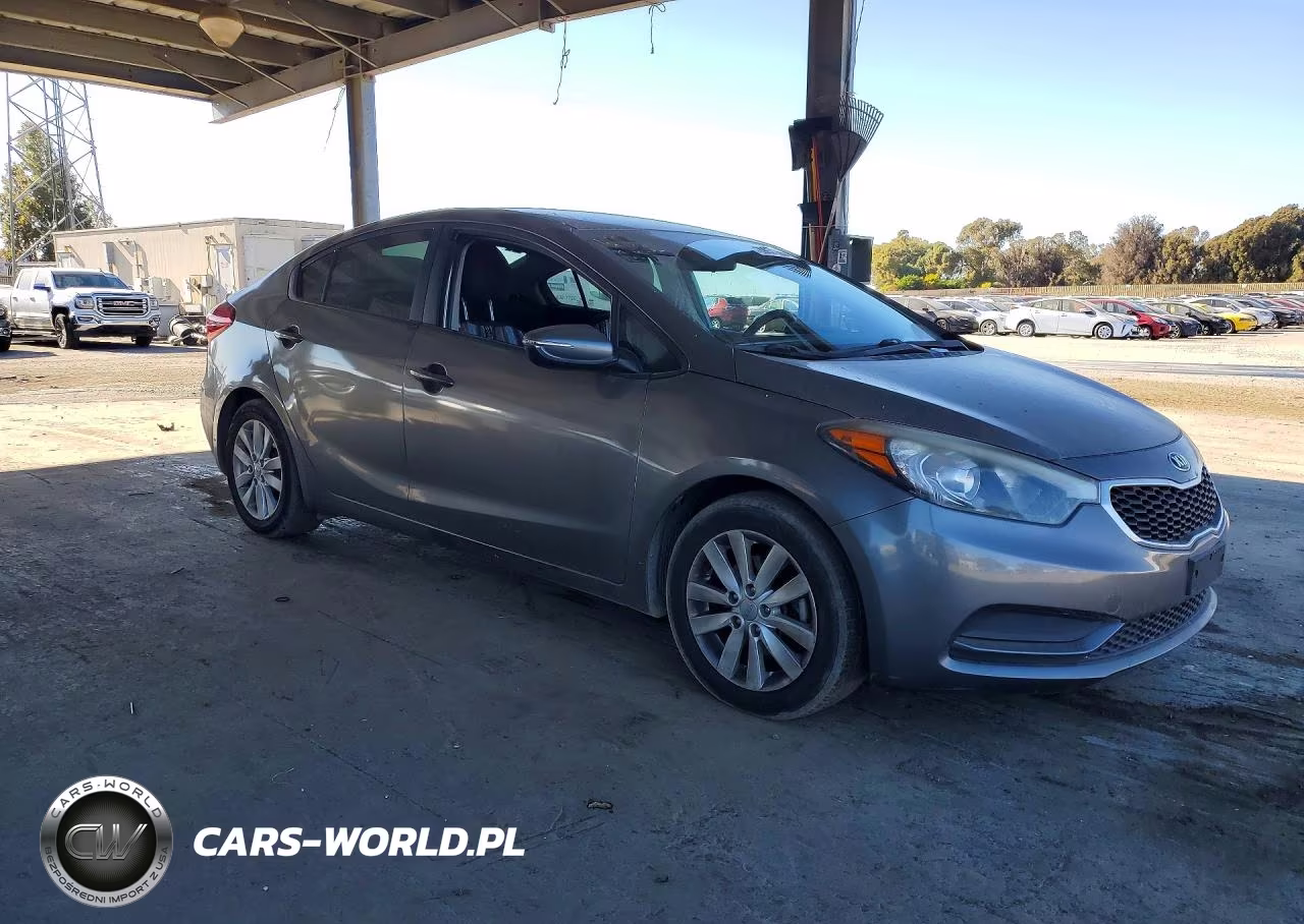 2016 Kia Forte Lx VIN:KNAFX4A62G5508903 - 4