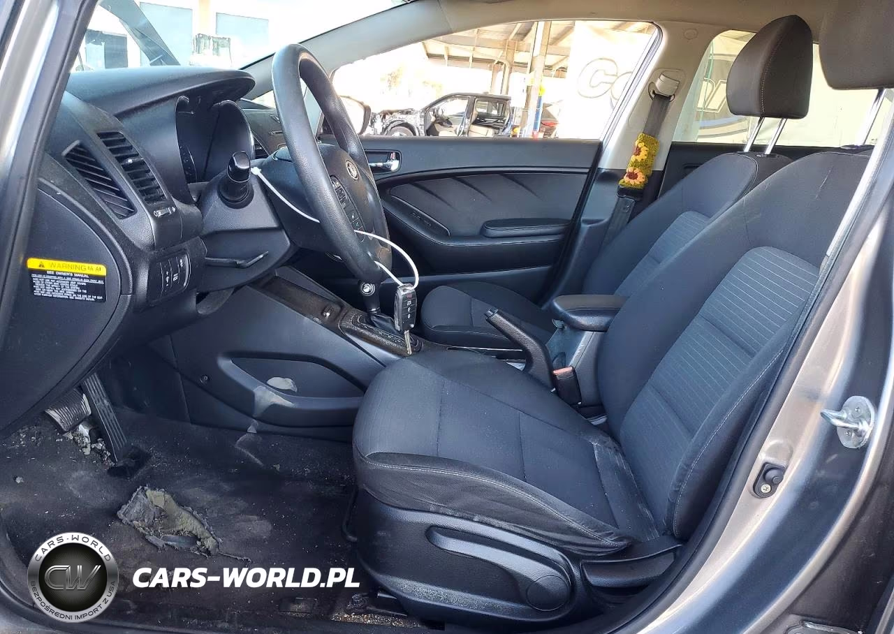 2016 Kia Forte Lx VIN:KNAFX4A62G5508903 - 7