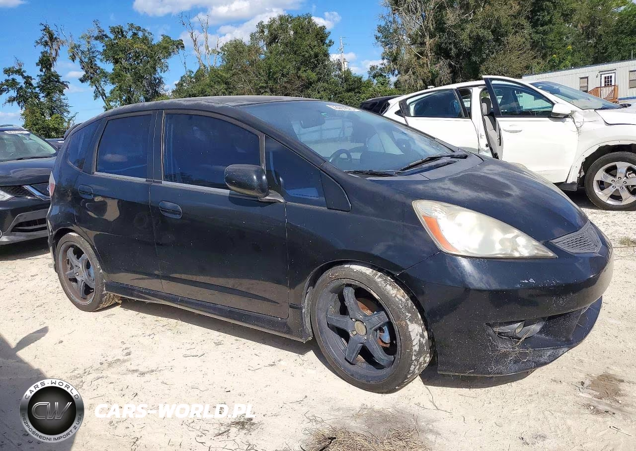 2009 Honda Fit Sport VIN:JHMGE87499S015359 - 4