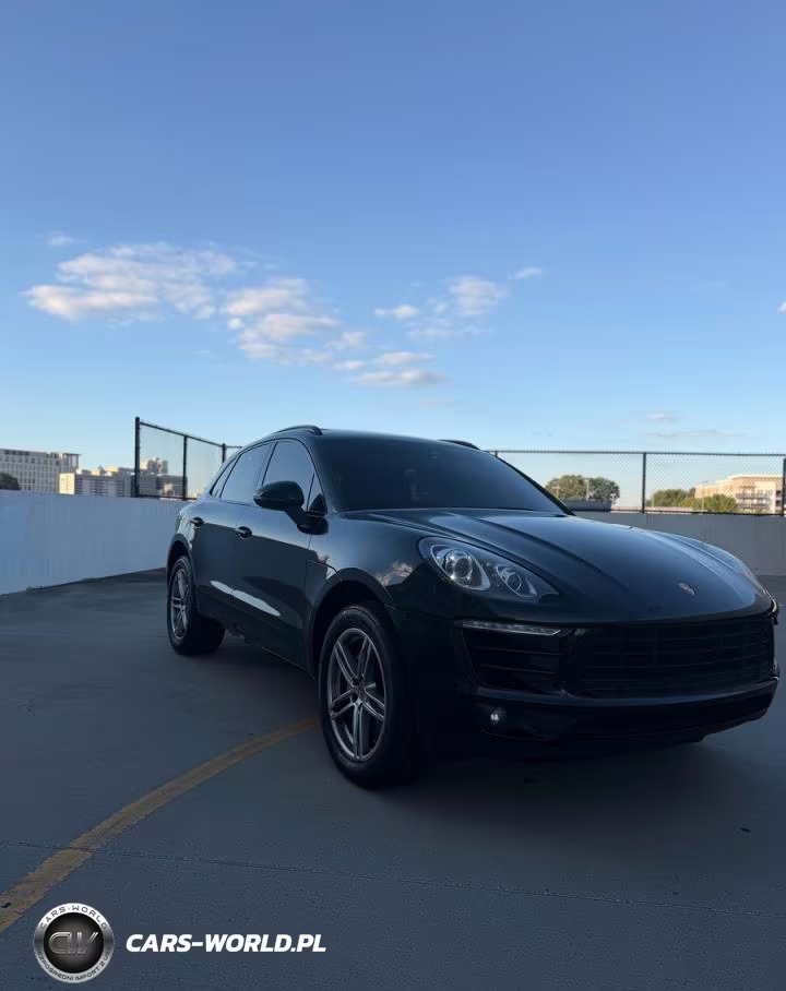 2017 Porsche Macan S