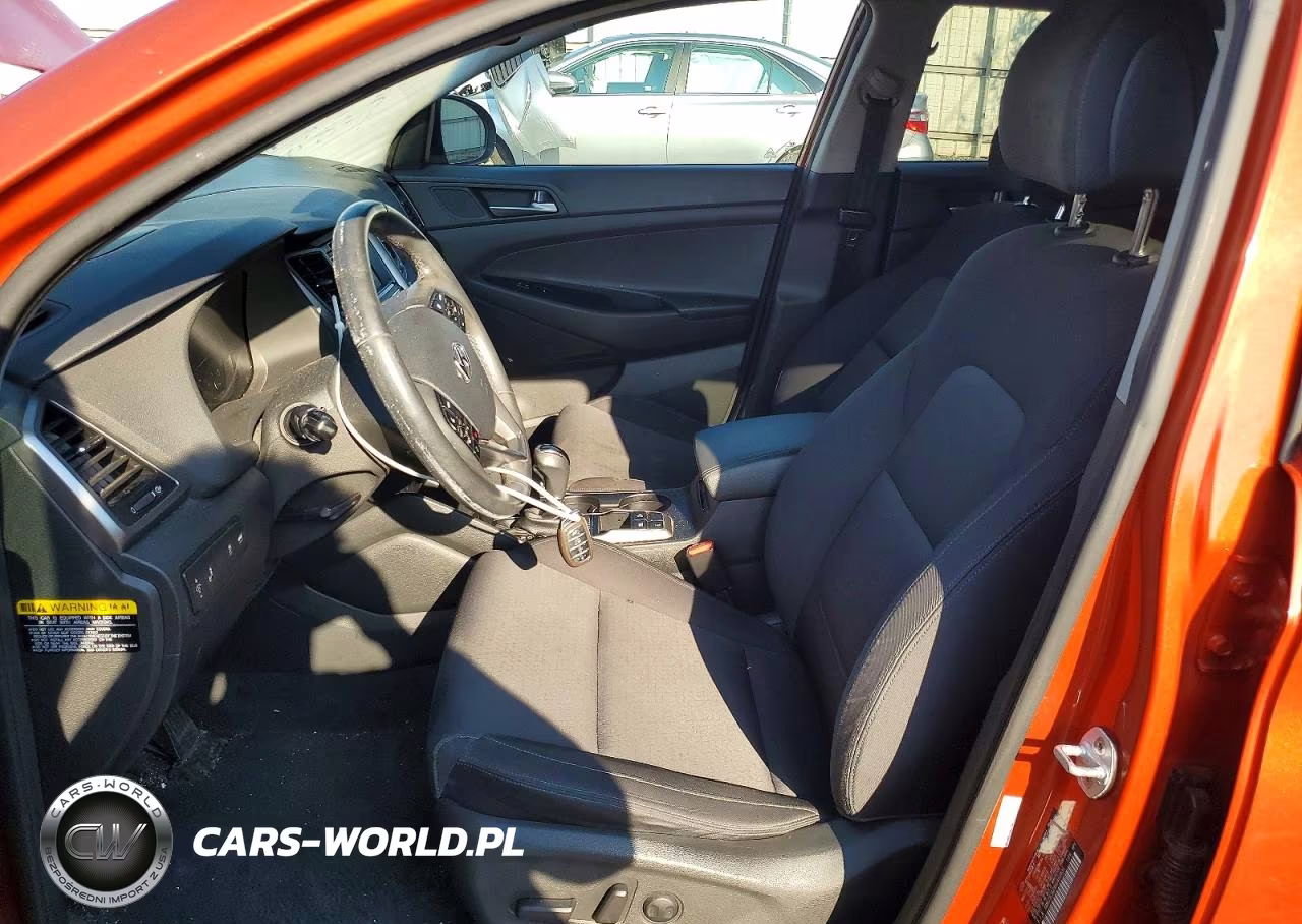 2017 Hyundai Tucson Sport VIN:KM8J3CA29HU460531 - 7