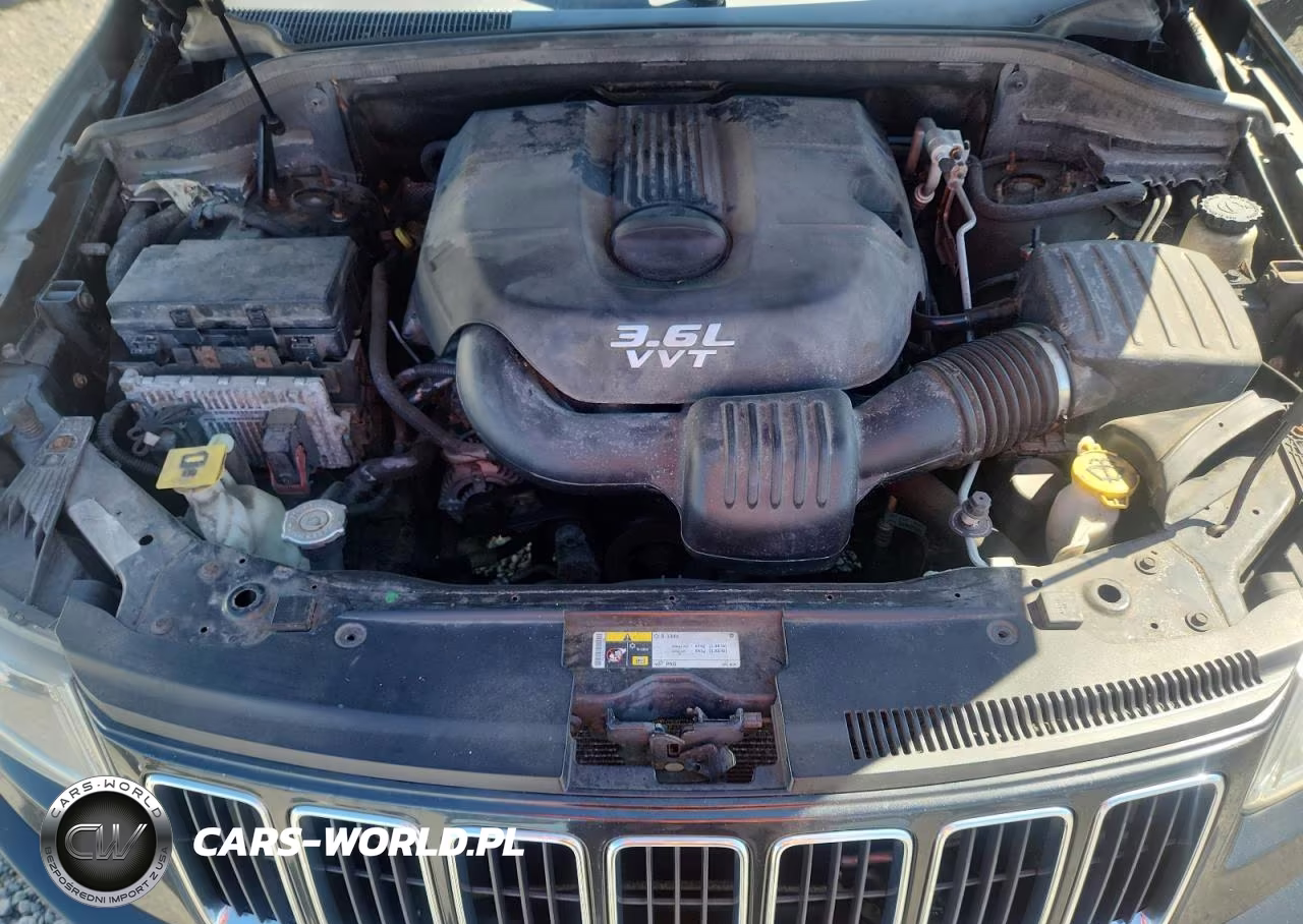 2014 Jeep Grand Cherokee VIN:1C4RJFAG7EC118104 - 12
